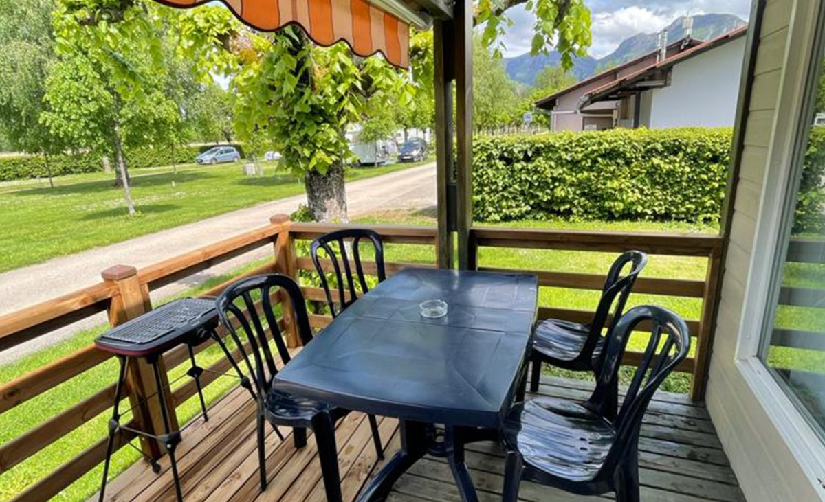 Camping Solitaire : Découvrez le Chalet