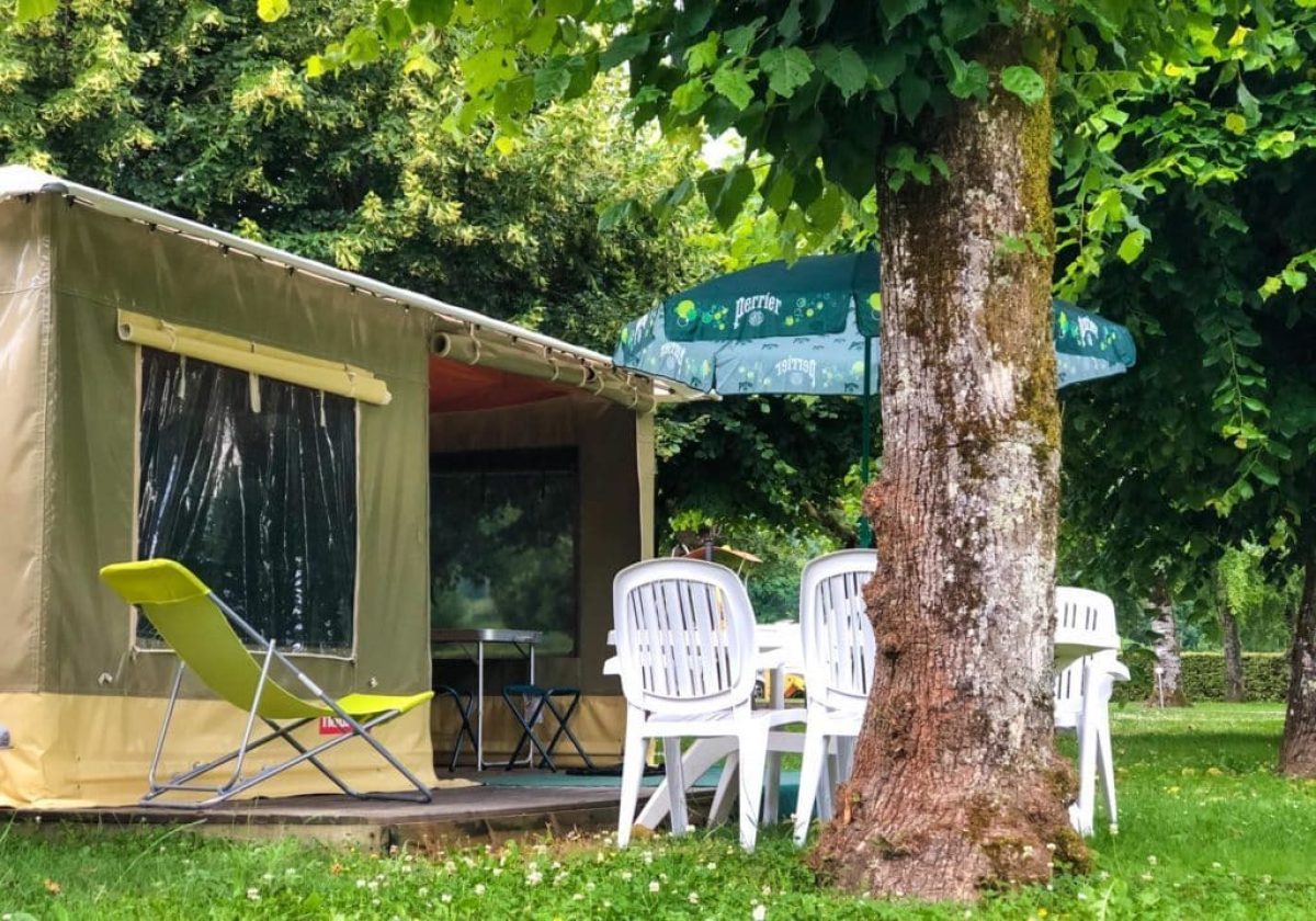 Lodge-1